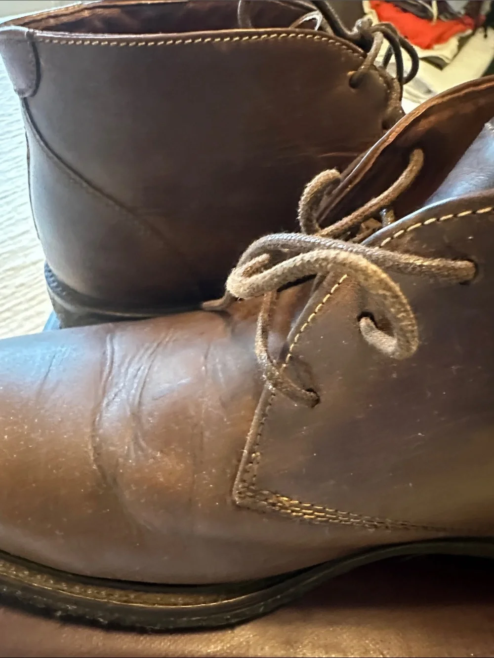 Johnston & Murphy classic chukka